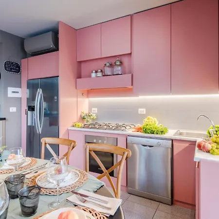 Gemma Imperiale 3 Bedrooms With Terrace In Viareggio