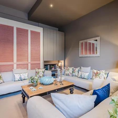 Lejlighed Gemma Imperiale 3 Bedrooms With Terrace In Viareggio