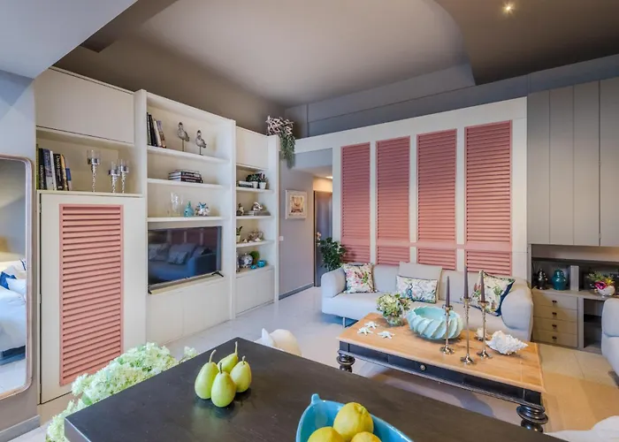 Διαμέρισμα Gemma Imperiale 3 Bedrooms With Terrace In Βιαρέτζιο